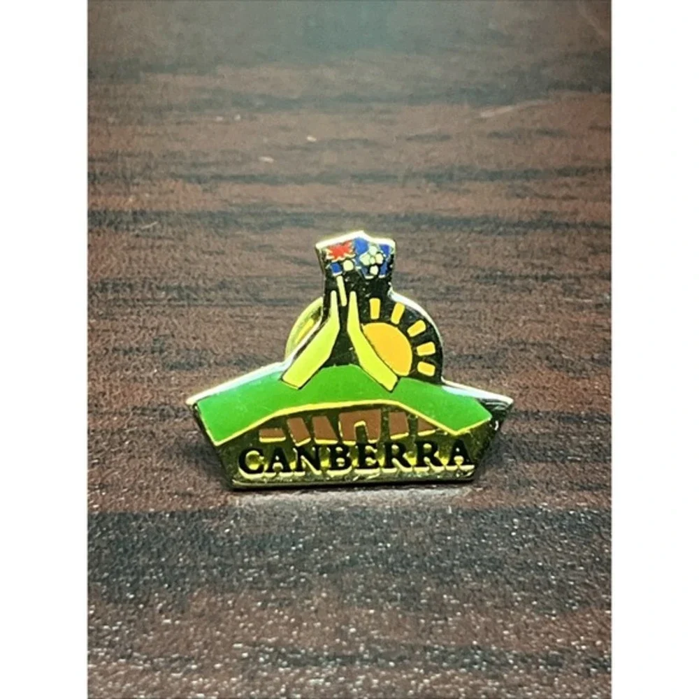 Canberra Australia Tent Sunrise Lapel Hat‎ Pin